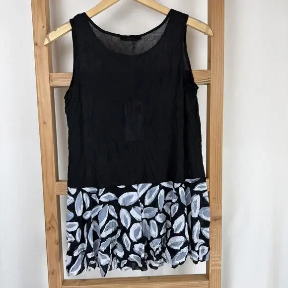 NWT Chalet CNA51215 "Sophia" Black Tank Crinkle Fabric Tank USA #0761 XS - Picture 2 of 3